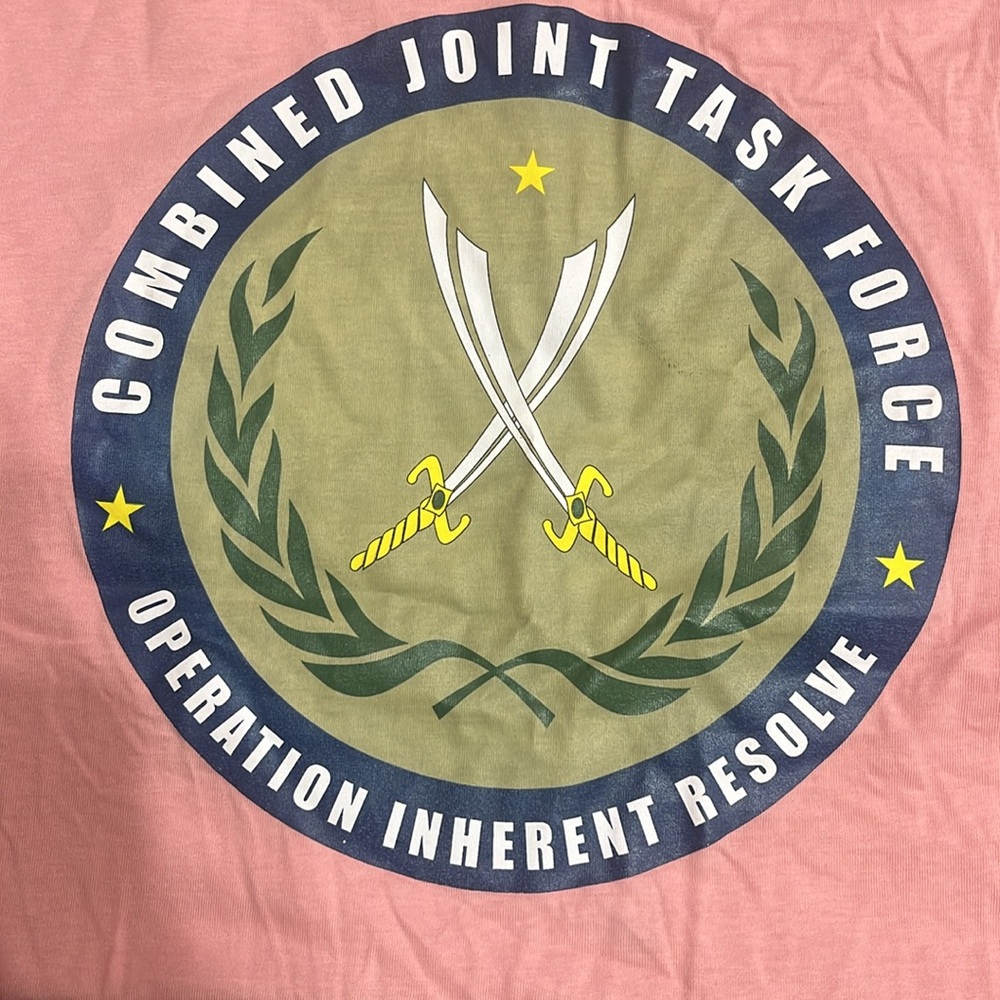 Size Large tee Combined Joint Task Force Operation Inherent Resolve - Picture 3 of 4